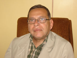 Dr. Abraham R. Hernández.
