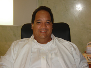 Dr. Eduardo Trujillo
