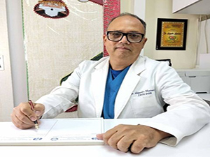 Dr. Alejandro Montesinos R.