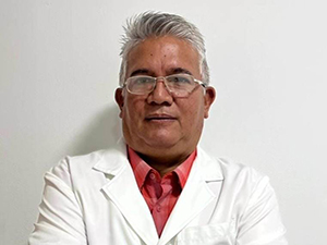 Dr. Ricardo M. Mota L.