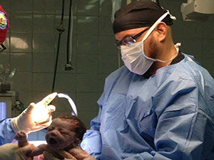 Dr. Elvis Pinto