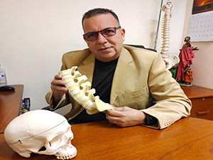 Dr. Iván J. Rivas V.