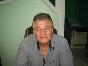 Dr. Álvaro Ángel R.